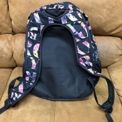 ロキシーROXY 総柄リュックの画像