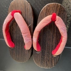 子供 草履 下駄 13cmか14cm ピンク 蝶々