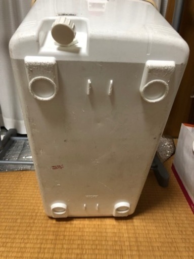 ダイワクーラーボックス「LIGHT TRUNKⅢ GU3000RC」
