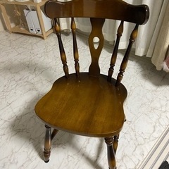 キツツキ家具　ダイニング椅子