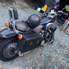 YAMAHA  V max  1200 （日本仕様、ノンターボ）車検今月迄R4.10の画像