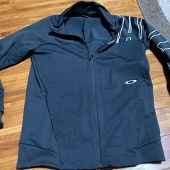 オークリージャケット