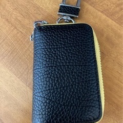 更に超値下げ❗️自動車キーケース⭐️新品同様‼️