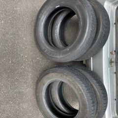 ジムニー　純正タイヤ売ります。