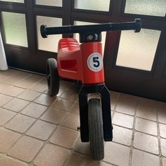 幼児　三輪車の画像