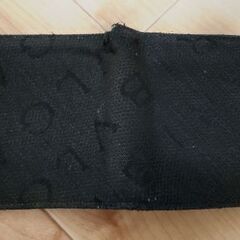 BVLGARIブルガリ二つ折り財布(ブラックロゴ)の画像