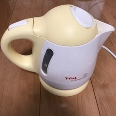 使用回数少ないティファールの電気ポットです！の画像