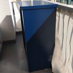 【ほぼ新品】スチール製屋外用物置：幅92.7cm、奥行き50cm、高さ110cm（購入価格22,380円→受渡価格7,000円）の画像