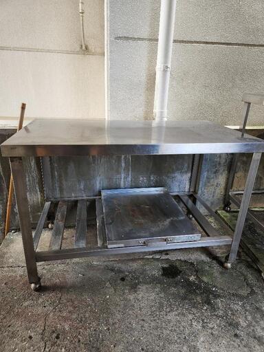 業務用ステンレス作業台売ります
