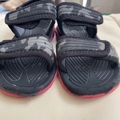 ベビーサンダル　15センチの画像