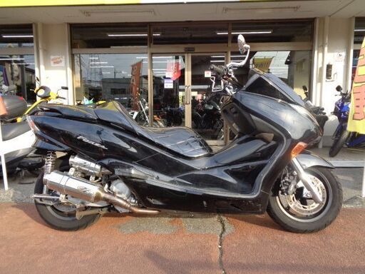 NO.4492　フォルツァ－Ｚ（ＦＯＲＺＡ）　ＭＦ１０　エナメルシート　カスタムマフラー　ステップボード　スマートキー　シフトモード切替　ブラック　☆彡