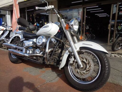 NO.4495　ドラッグスター４００クラシック (DRAGSTAR)　空冷４サイクルＶツインエンジン　ホワイト　　☆彡