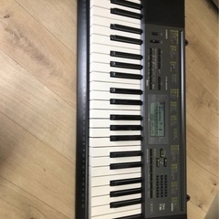 カシオ 電子キーボード  61鍵盤 CTK2200