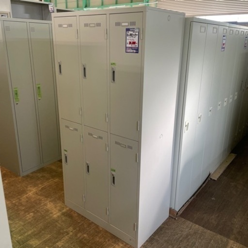 JJ-6 【オフィス家具専門店】生興の6人用ロッカーです！