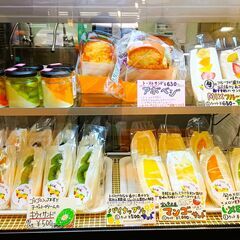 カフェスタッフ大募集　未経験者歓迎の画像