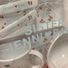 ☆土日引き取り限定値下げ断捨離早い者勝ち☆新品　定価3,800円JENNI BABY 食器セット　出産祝い　の画像
