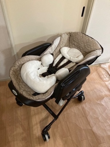 ネムリラオートスイング ハイローチェア