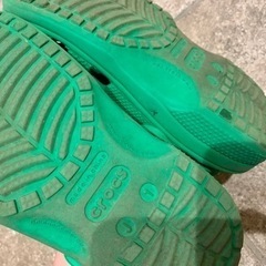 クロックス　グリーン　20cm  サンダル　ワニの画像