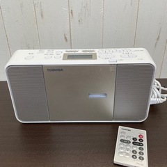 無料！ジャンク品☆東芝CDラジオ☆リモコン付き※CD聴けません。...