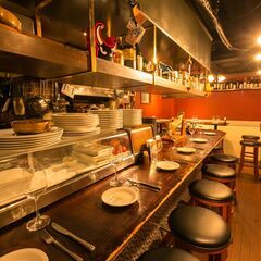 お肉料理とパエリアが自慢の築地唯一のスペインバルのキッチンスタッフ大募集！の画像