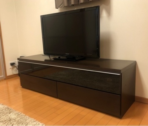 テレビボード　ソファ　セットです