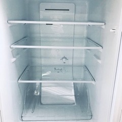 ヤマダオリジナル冷蔵庫 2021年 送料込み 美品 ヤマダオリジナル 冷蔵庫 319L 右開き 3ドア 幅55.0cm 自動製氷