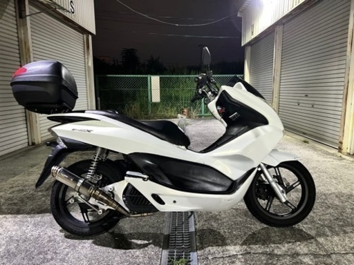 PCX125 リアボックス　社外マフラー　オイル交換済み
