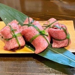 ご飯、飲み行ける人募集してます(^^)