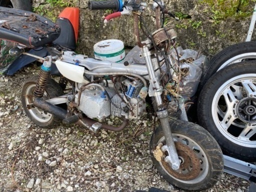 中華モンキー部品取り車売ります！