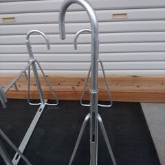 ⛔★バルコニー用　物干し金物★天井取付用★ナスタ★新品２個の画像