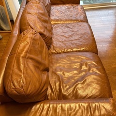 ウニコ　本皮ソファーの画像
