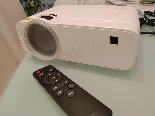 プロジェクター※交渉中お渡し予定