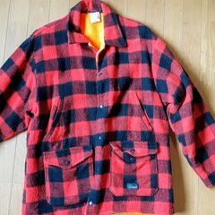 カナダ製のアウトドアジャケット