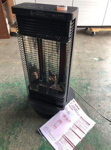DAIKIN 遠赤外線暖房機 セラムヒート ERFT11WS-H 2019年製 J10035