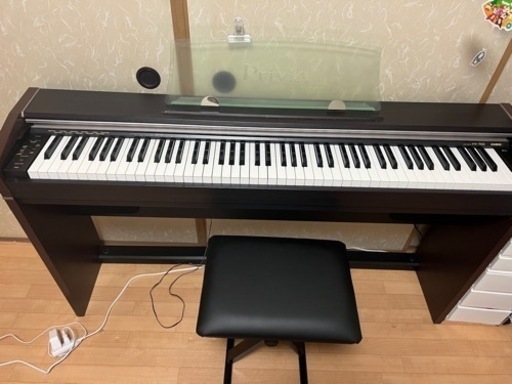 電子ピアノ px-700