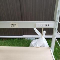 電子レンジ＋電子レンジ台(コンセント付き)の画像