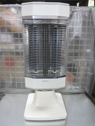 DAIKIN　遠赤外線ストーブ ダイキンセラムヒート ERFT11KS