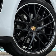 Porsche　パナメーラ　４　現行型　車検R５年４月　パノラミックサンルーフの画像