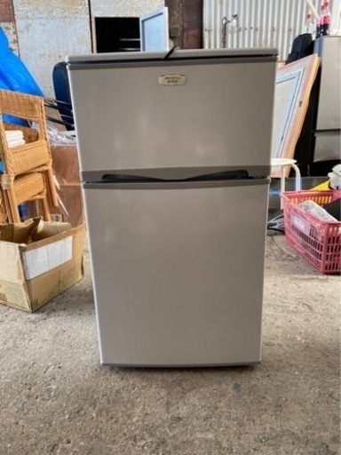 1人暮らしにも最適！！2020年製美品冷蔵庫
