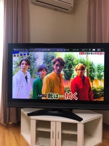 HITACHI Wooo50型テレビ、録画機能付、