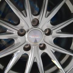 スタッドレスタイヤ4本セットの画像