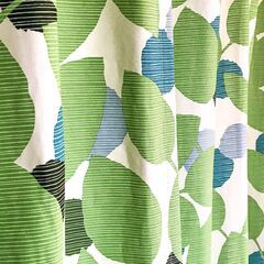 【ニトリ ドレープカーテン（タッセル付き）】の画像