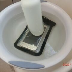 スマホ防水ケースの画像
