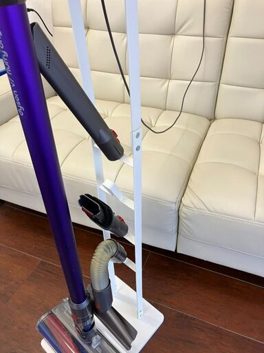Dyson ダイソン　V7 コードレス掃除機