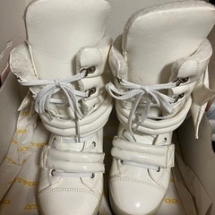 ココルル モコモコブーツの画像