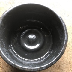 桶　樽　鉢　メダカ　金魚　小魚　カメ飼育