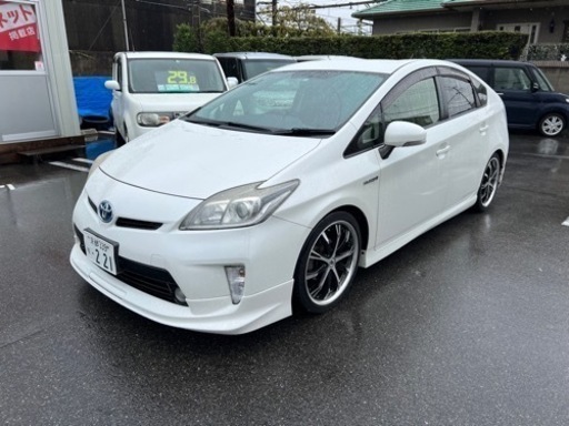 プリウス30カスタム多数車検今年11月