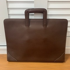 値下げしました。未使用NINO CERRUT 二ノ セルッティ本皮 ビジネスバッグ 茶の画像