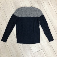 【HOLLISTER】ホリスター　Lサイズの画像