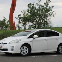 【自社ローン】プリウス30★保証人なしOK★車両頭金なしOK★全...